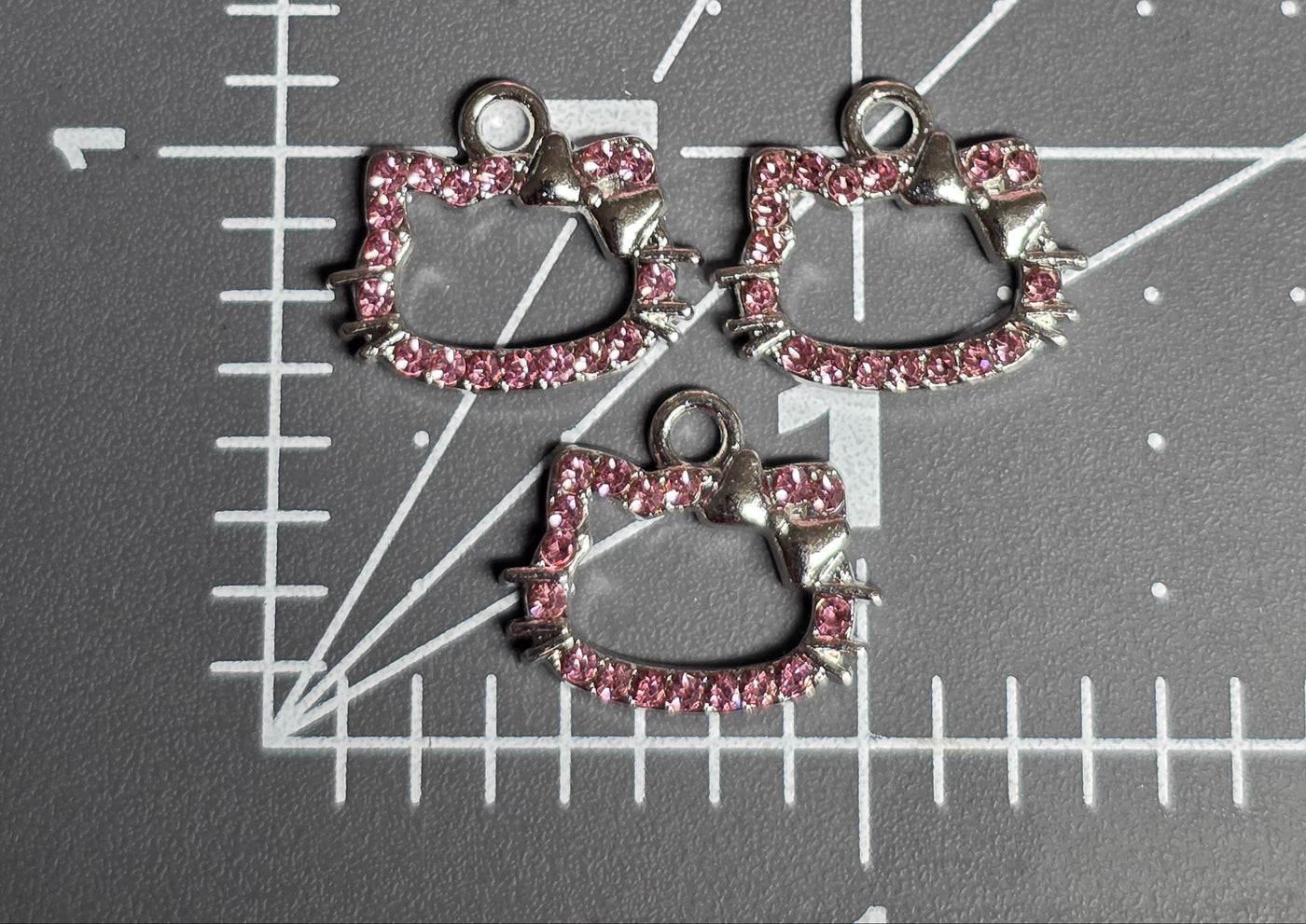 Hello Kitty Head Diamond Charms 3pcs