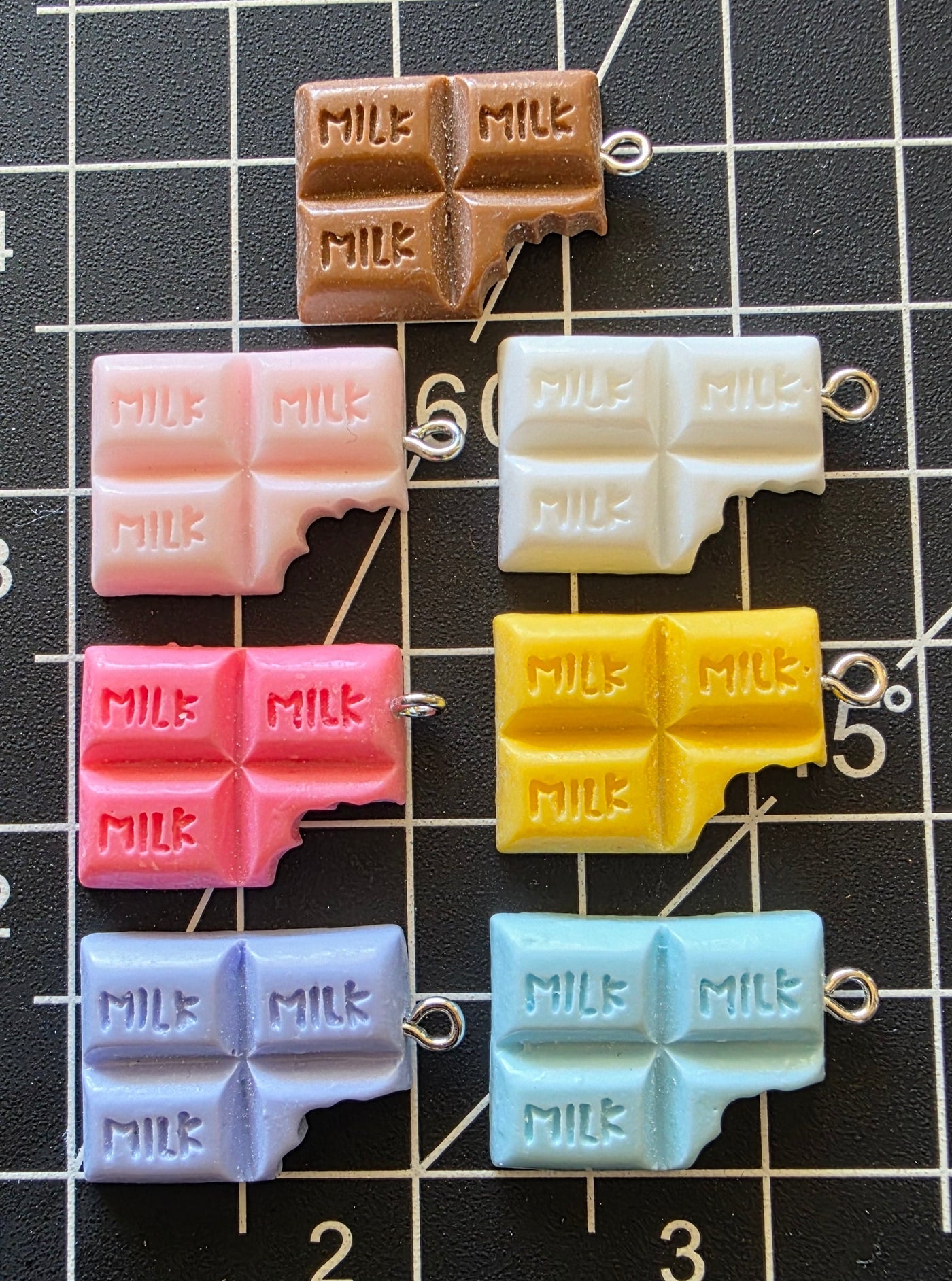 3D Simulate Chocolate Resin Charms Pendants Milk Chocolate -7pcs/lot