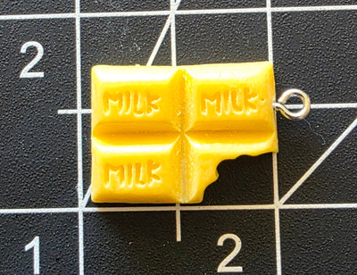 3D Simulate Chocolate Resin Charms Pendants Milk Chocolate -7pcs/lot